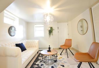 Private Beds Long Term - H allows 18 year olds to book a room