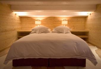 Unique Hotel Post has Balcony rooms