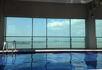 River View Suites Guayaquil has Balcony rooms