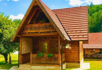 Apartmani D&S has Balcony rooms