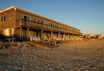 Falmouth Tides has Balcony rooms