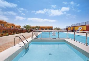 Casa Raquel 1 has Balcony rooms