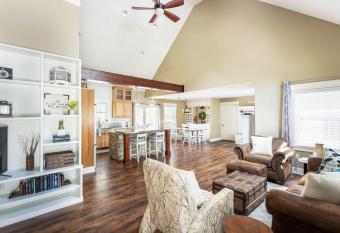 Maple City Farmhouse with a Private Setting Between Traverse City and Empire has Balcony rooms