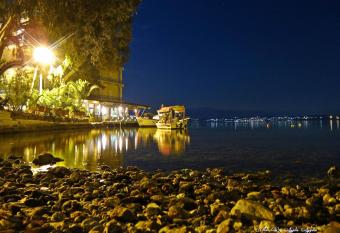 Hotel Lefkadi has Balcony rooms