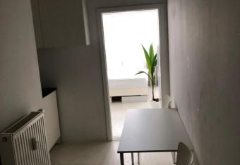 INDUSTRIAL STUDIO 2 allows 18 year olds to book a room