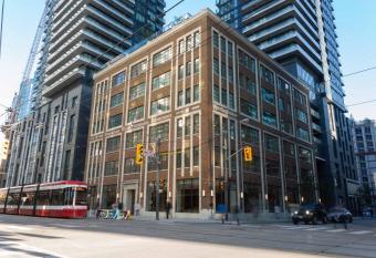 The Sutton Place Hotel Toronto allows 18 year olds to book a room