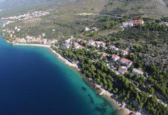 Apartments with a parking space Krvavica, Makarska - 18911 has Balcony rooms
