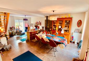 C  t   Sud has Balcony rooms