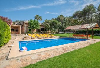 Finca El Bosque has Balcony rooms