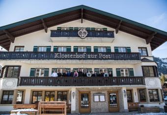 Klosterhof zur Post has Balcony rooms