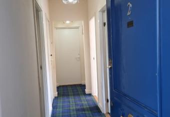 Carnarvon Street City Centre Apartment has Balcony rooms