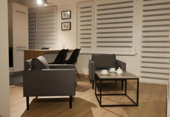 Auschwitz new flat for rent Air conditioning in the apartament O  wi  cim nowe mieszkanie - centrum Klimatyzacja w mieszkaniu has Balcony rooms