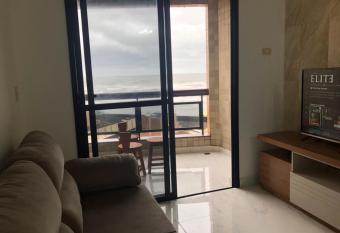 Apartamento solar vit  ria regia - Frente Mar has Balcony rooms