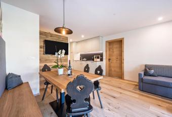 Leierhof Olivia has Balcony rooms