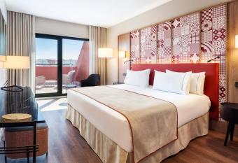 Eurostars Guadalquivir allows 18 year olds to book a room
