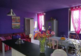 Casa Pressenda Apartment allows 18 year olds to book a room