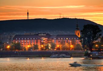 The Aquincum Hotel Budapest allows 18 year olds to book a room