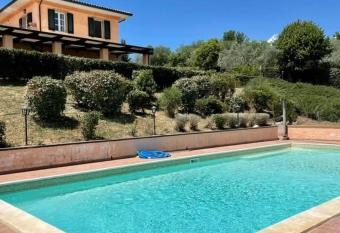 La Posta Di Bacco has Balcony rooms