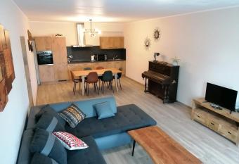 G  te Savane pr  s de Pairi Daiza has Balcony rooms