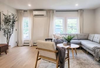 River Street Unit 3 - Lake George, Glens Falls allows 18 year olds to book a room