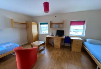 Bramley guest rooms allows 18 year olds to book a room