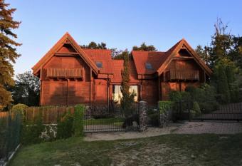 HARMONIOUS COTTAGES has Balcony rooms