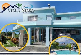 Villa Nilsa ( The Blue House ) has Balcony rooms