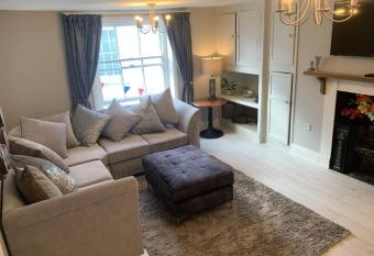 Hexham Town Centre, Market Place View allows 18 year olds to book a room