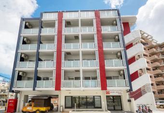 BiBi Hotel                 has Balcony rooms