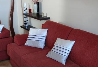 Apartman LUX has rooms with a private hot tub