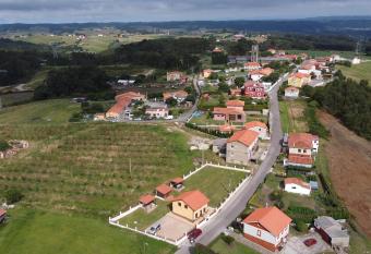 Les Casines has Balcony rooms