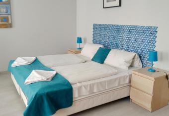 Agape Apartments has Balcony rooms