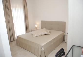 Paraiso has Balcony rooms