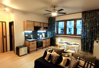 Piotra Skargi Apartment has Balcony rooms