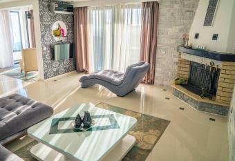 Golden Apartments has Balcony rooms