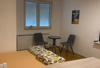 Kasper allows 18 year olds to book a room