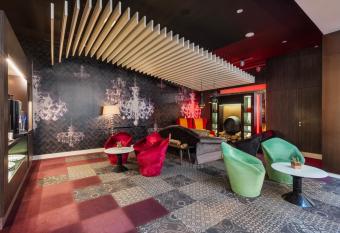 Ikonik Parlament allows 18 year olds to book a room