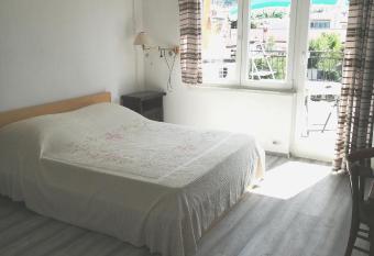 Rooms Izola has Balcony rooms