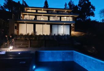 LUNALBA has Balcony rooms