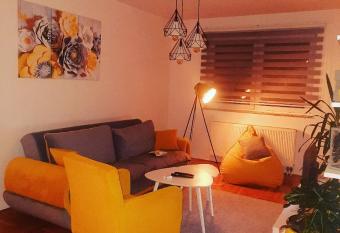 Apartman M&S allows 18 year olds to book a room