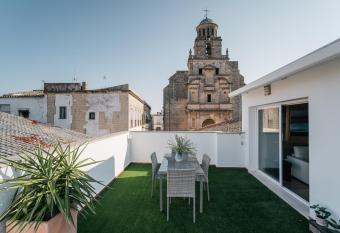 Eva Recommends Capilla de la Jura en Jerez allows 18 year olds to book a room