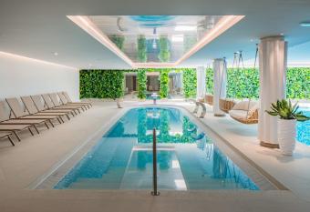 Fagus Hotel Conference & Spa Superior has Balcony rooms