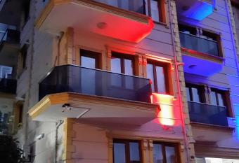 Nahif Suit Apart has Balcony rooms