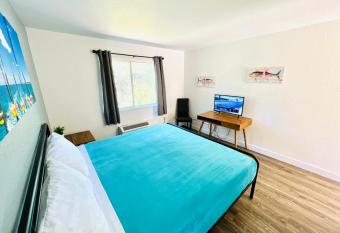 Brownsville Motel allows 18 year olds to book a room