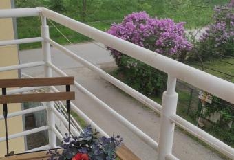 Apartment Simona has Balcony rooms