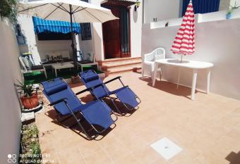 El Patio has Balcony rooms