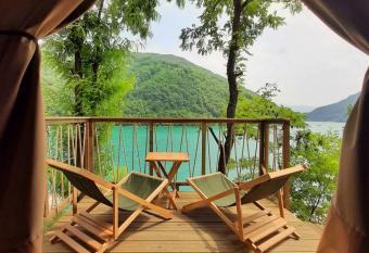 Glamping Bagrem has Balcony rooms