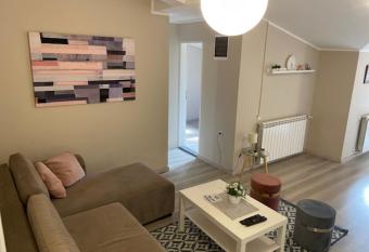 Apartman Maja Lux allows 18 year olds to book a room