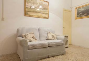 Charming Castle s B&B in Dolceacqua allows 18 year olds to book a room