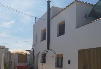 Casa Linda has Balcony rooms